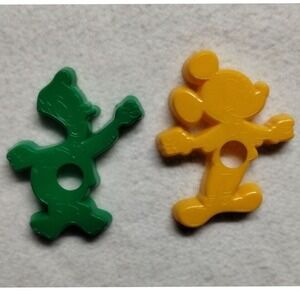 Disney Mickey Mouse‎ & Donald Duck Plastic Cookie Cutters Vintage Yellow Green